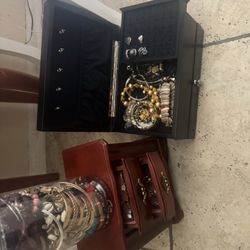 Mystery Jewelry With Box. Or Jar. 