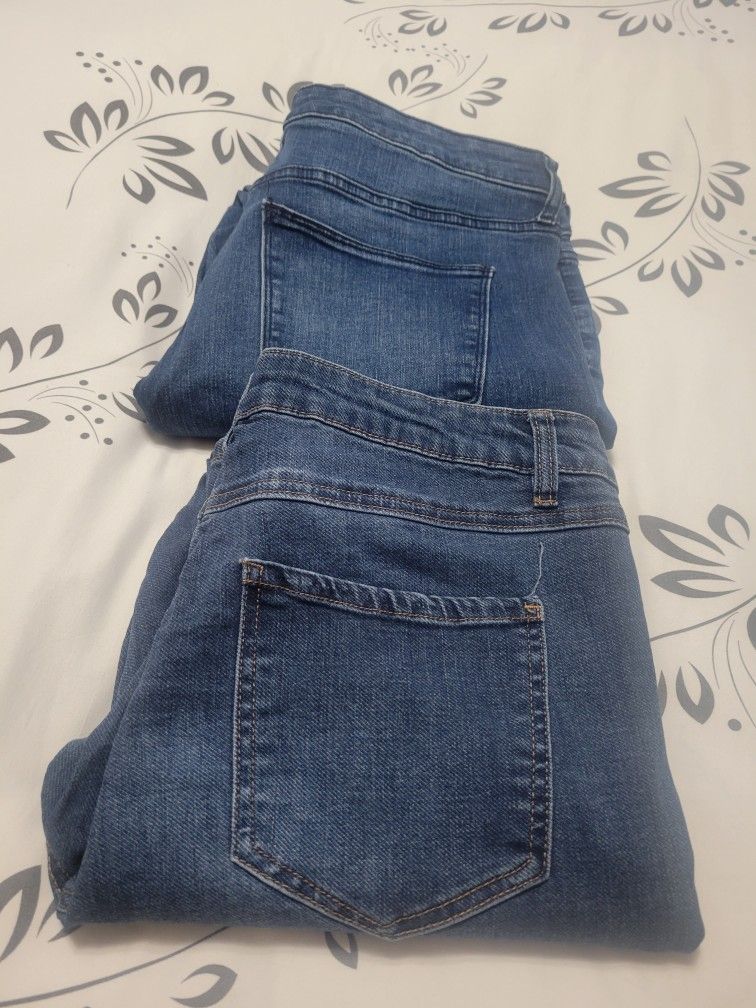 Woman's JEANS 2PRS