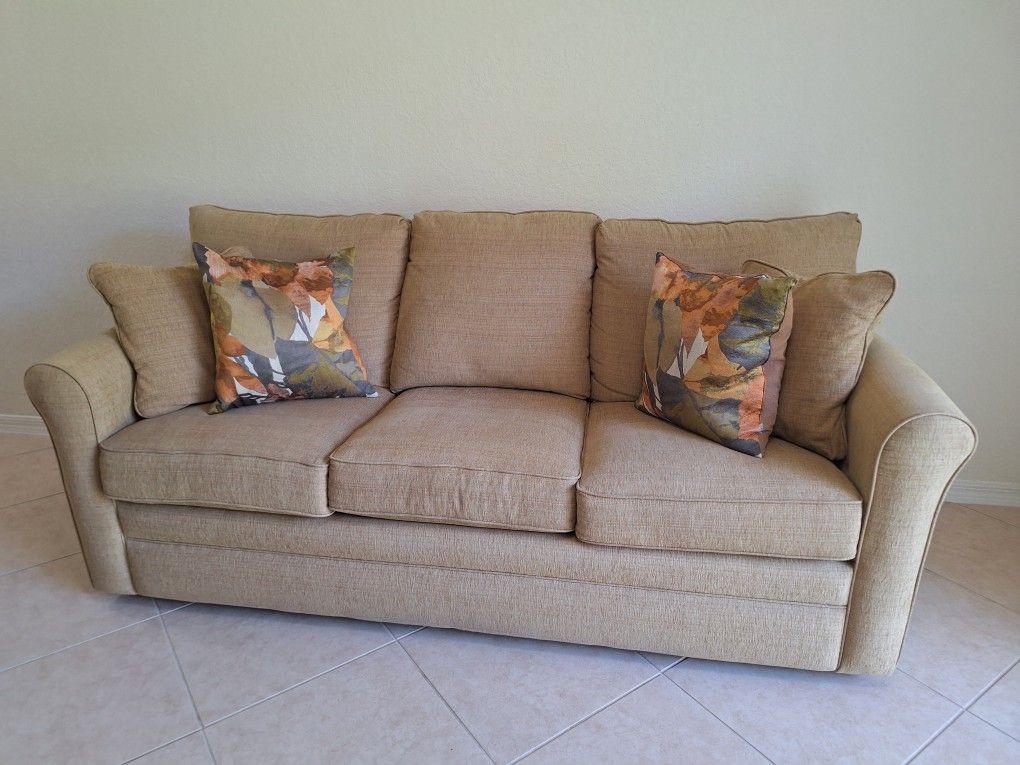 Lazyboy Slumber Air Queen Sleeper Sofa