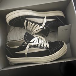 Rick Vans Darkshawdow 