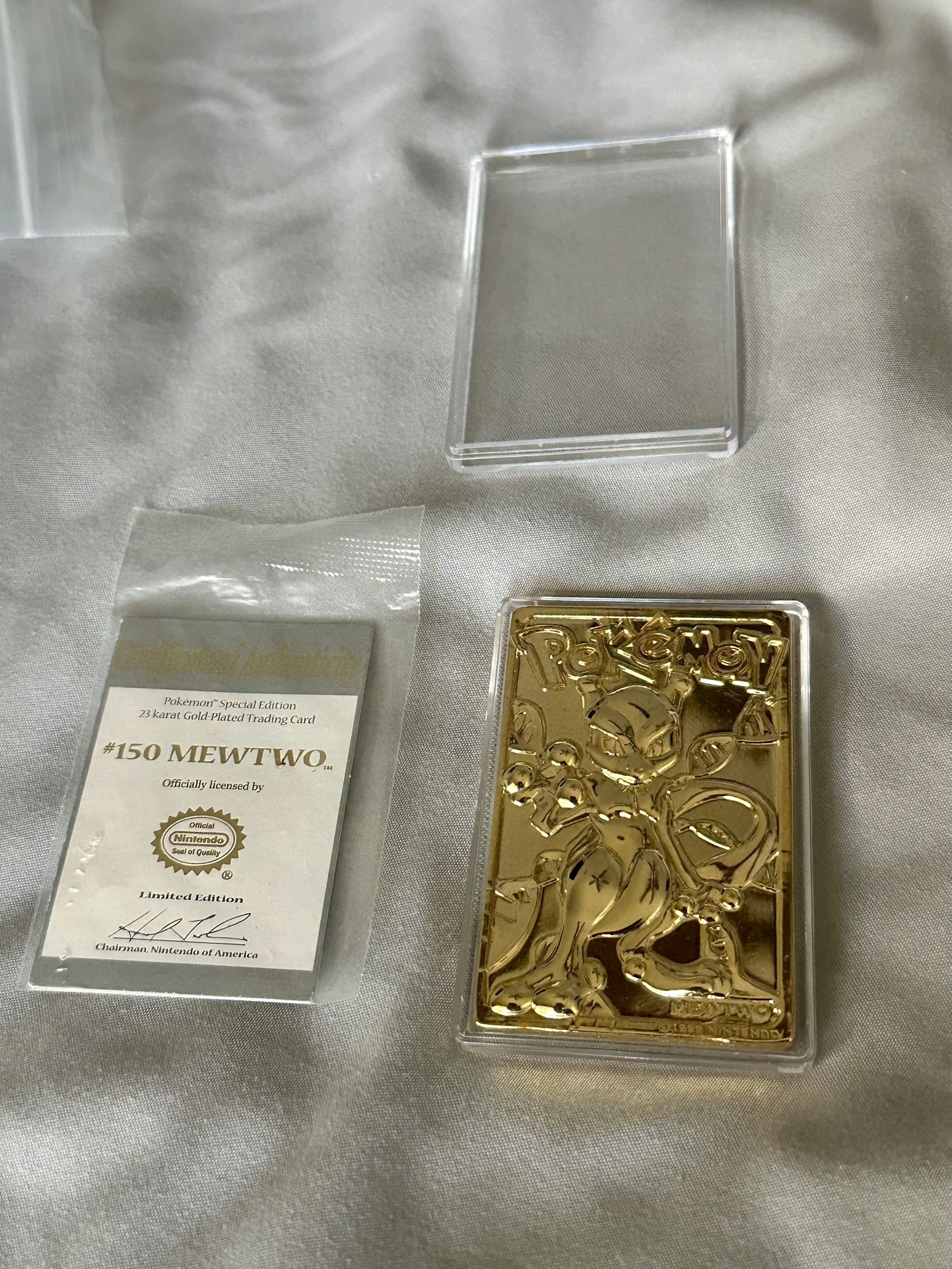 1999 Burger king pokemon Collab Mewtew Gold Plated Card