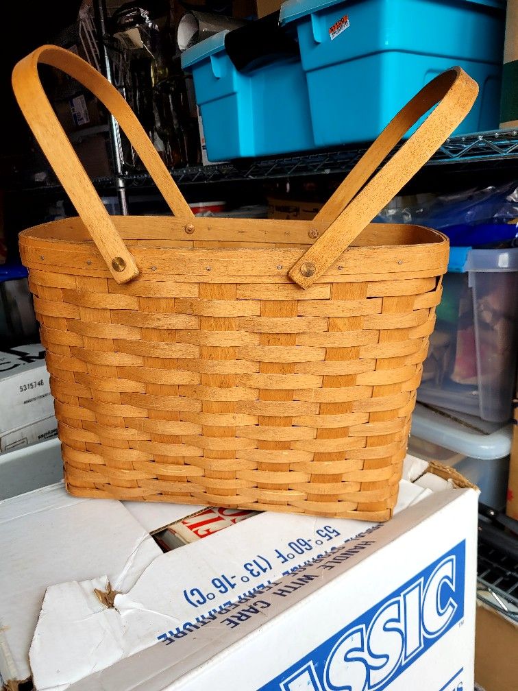 2 Longaberger Baskets, Handwoven