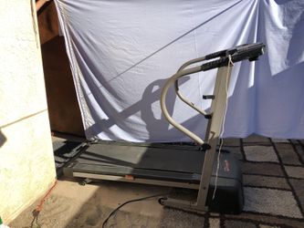 Treadmill Pro Form 395 Pi for Sale in Cathedral City CA OfferUp