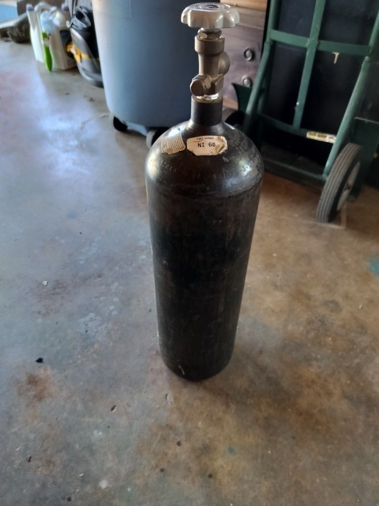Empty Nitrogen Tank 