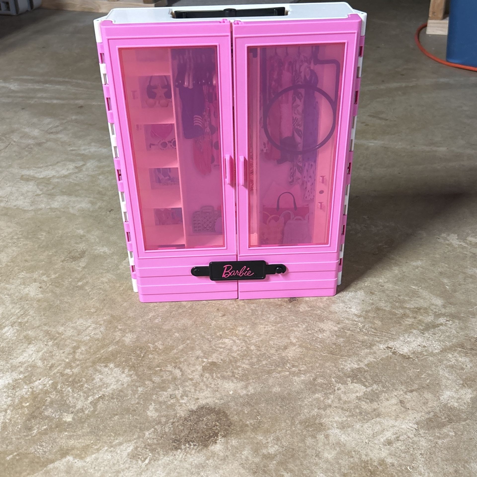 Barbie Wardrobe