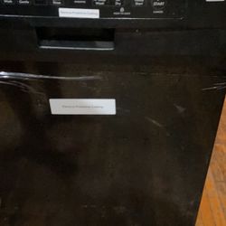 18 Brand New Dishwasher 