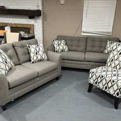New 3pc Sofa , Loveseat , Accent Chair