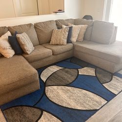 Sectional Couch 