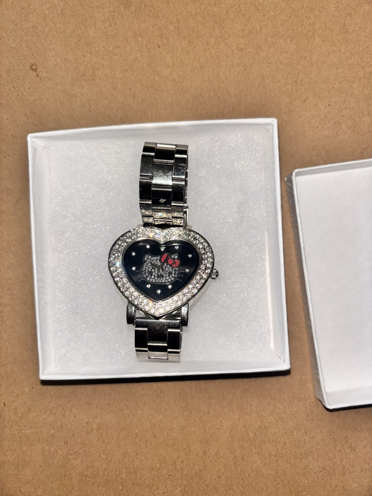 Hello Kitty Silver Rhinestone Heart Shape Watch