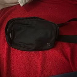 Lululemon Belt Bag Black 