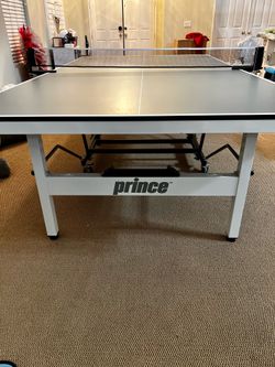 Full Sized PING ping pong table
