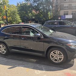 2022 Mercedes-Benz Gla250