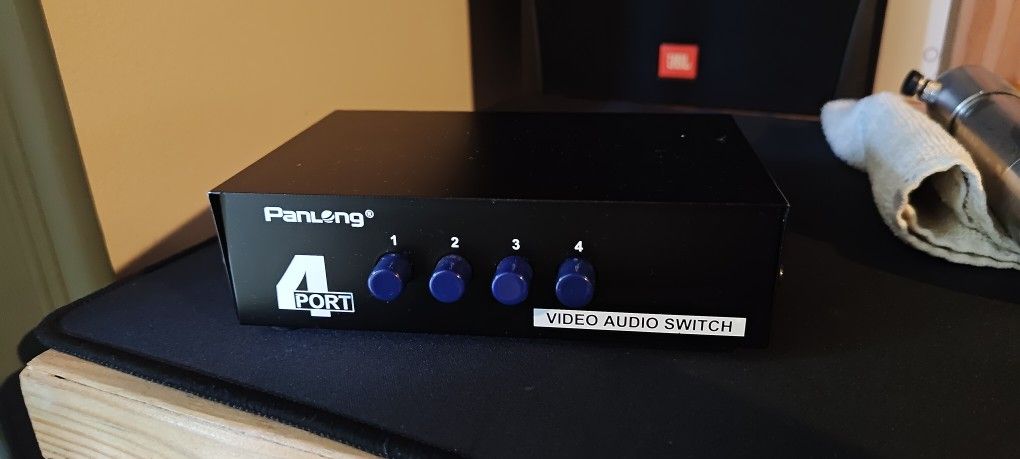 4 channel stereo switch selector