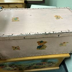Wood Pink Child Chest