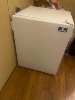 Mimi fridge