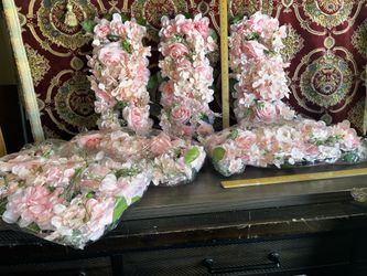 Pink Roses Flower Decoration