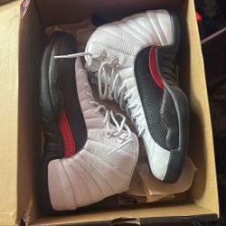 Jordan’s 12 Size 8