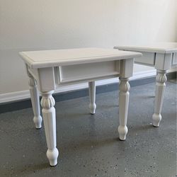 2 white end tables nightstand