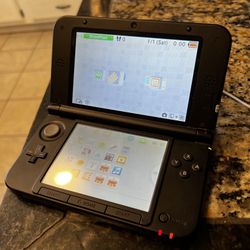 Nintendo 3DS XL With Games