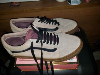 Vans Suede Tan With Black Strip In Excellent Condition  Mens 8 