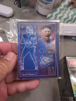 Patrick Mahomes icon collection blaster and 2 extra packs