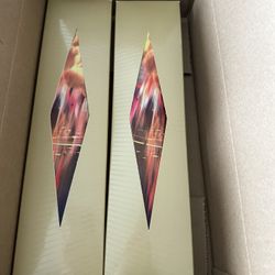 Charizard Ultra Premium Collection Box Content