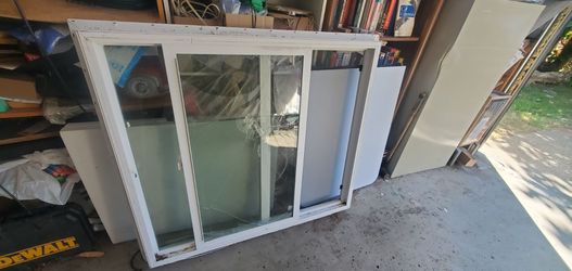 New window cracked outer glass pane during install