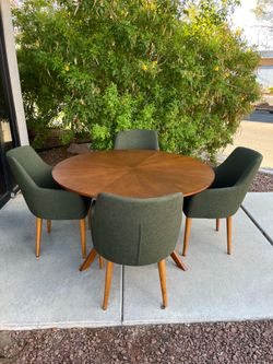Article dining set ( can deliver for $10 )