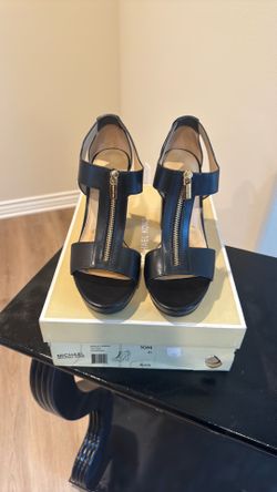 berkley sandal leather Michael Kors