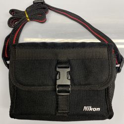 Nikon Padded Camera Case w/ Shoulder Strap – Black (Excellent Condition) 
