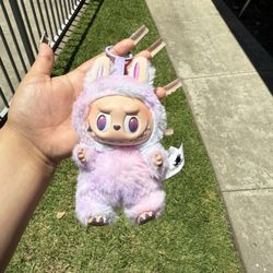 Luck V3 Labubu High quality replica 