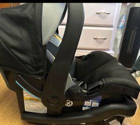 Infant car seat