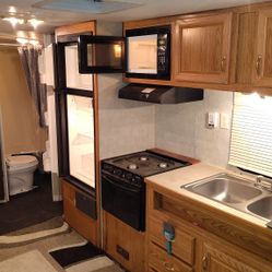 06 Pioneer.  By.  Fleetwood