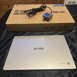 Asus Chromebook C424M 
