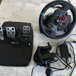 Logitech G29 Racing Wheel, Shifter, And Pedals W/boxes If Wanted