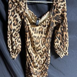 Betty’s F Dress Size Large