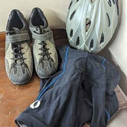 BIKING SHOES, SHORTS & HELMET