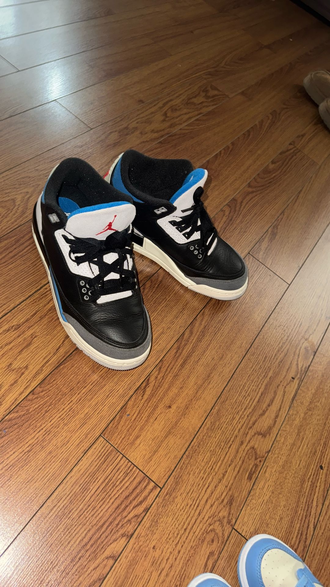 Jordan 3 Retro Rare Air Size 7y Comes With Box
