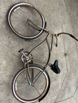 Beach cruiser bike