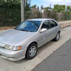 1999 Nissan Sentra Gxe