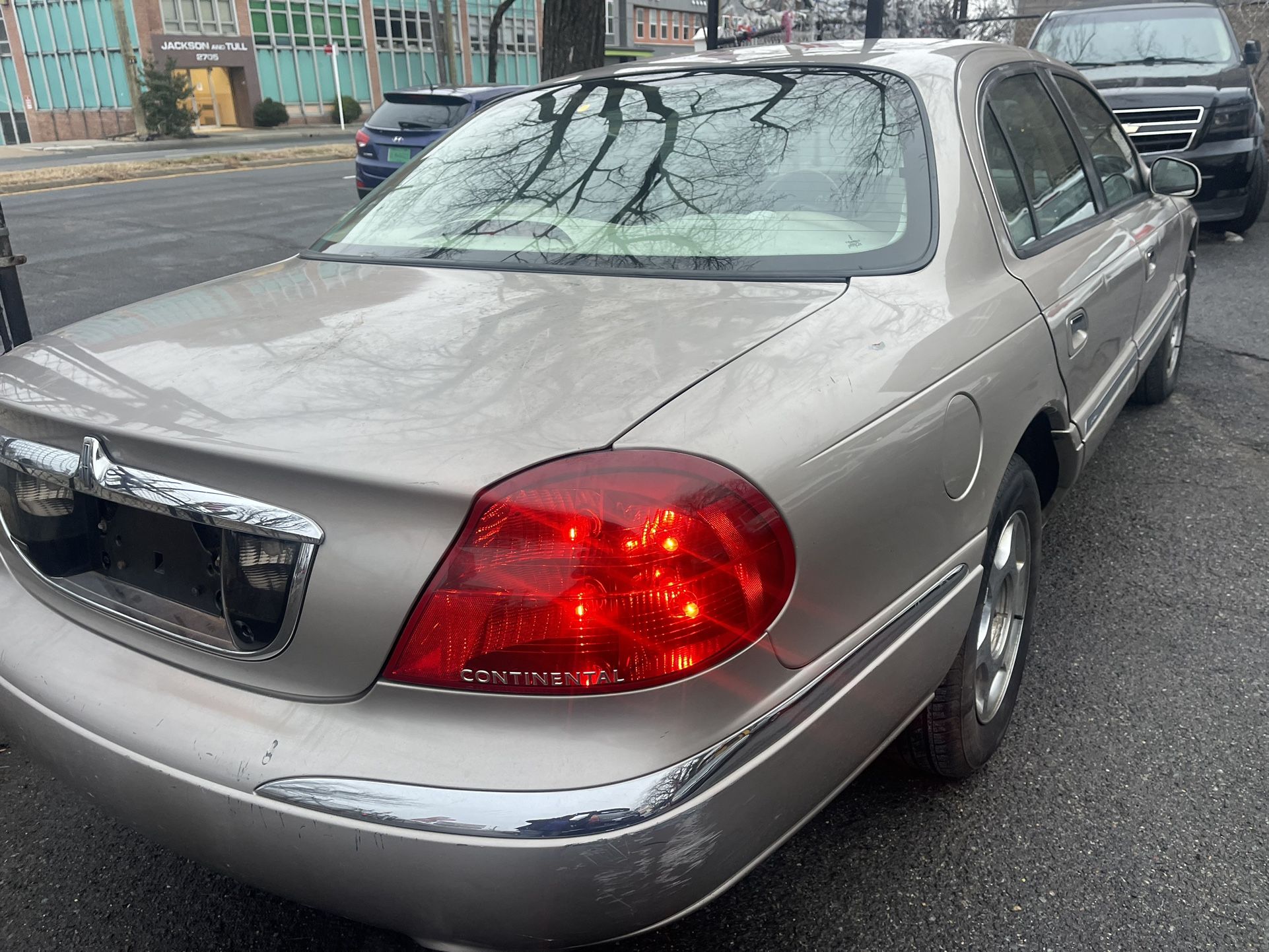 2000 Lincoln Continental