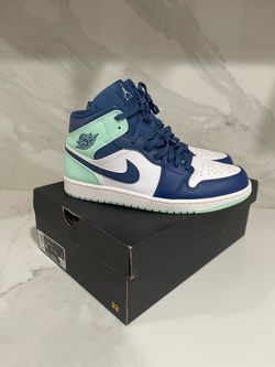 Jordan 1 mid
