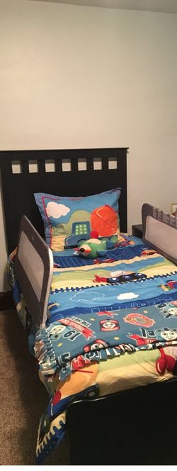 Twin bed comforter