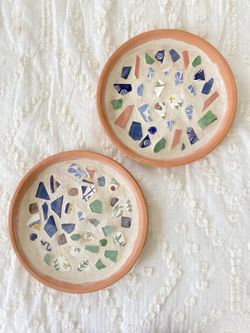 Ceramic plates for under pots