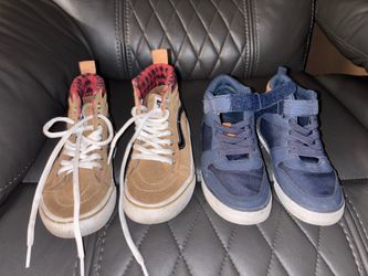 Boys shoes