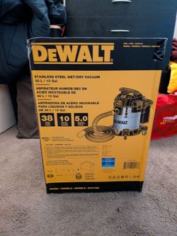 DeWalt 10 Gallon Stainless Steel Wet/Dry Vacuum
