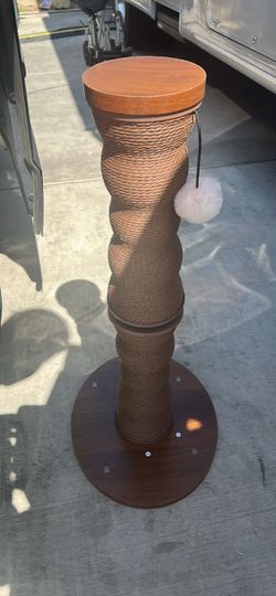 Cat Scratcher