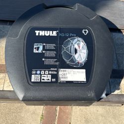 SUV snow chains