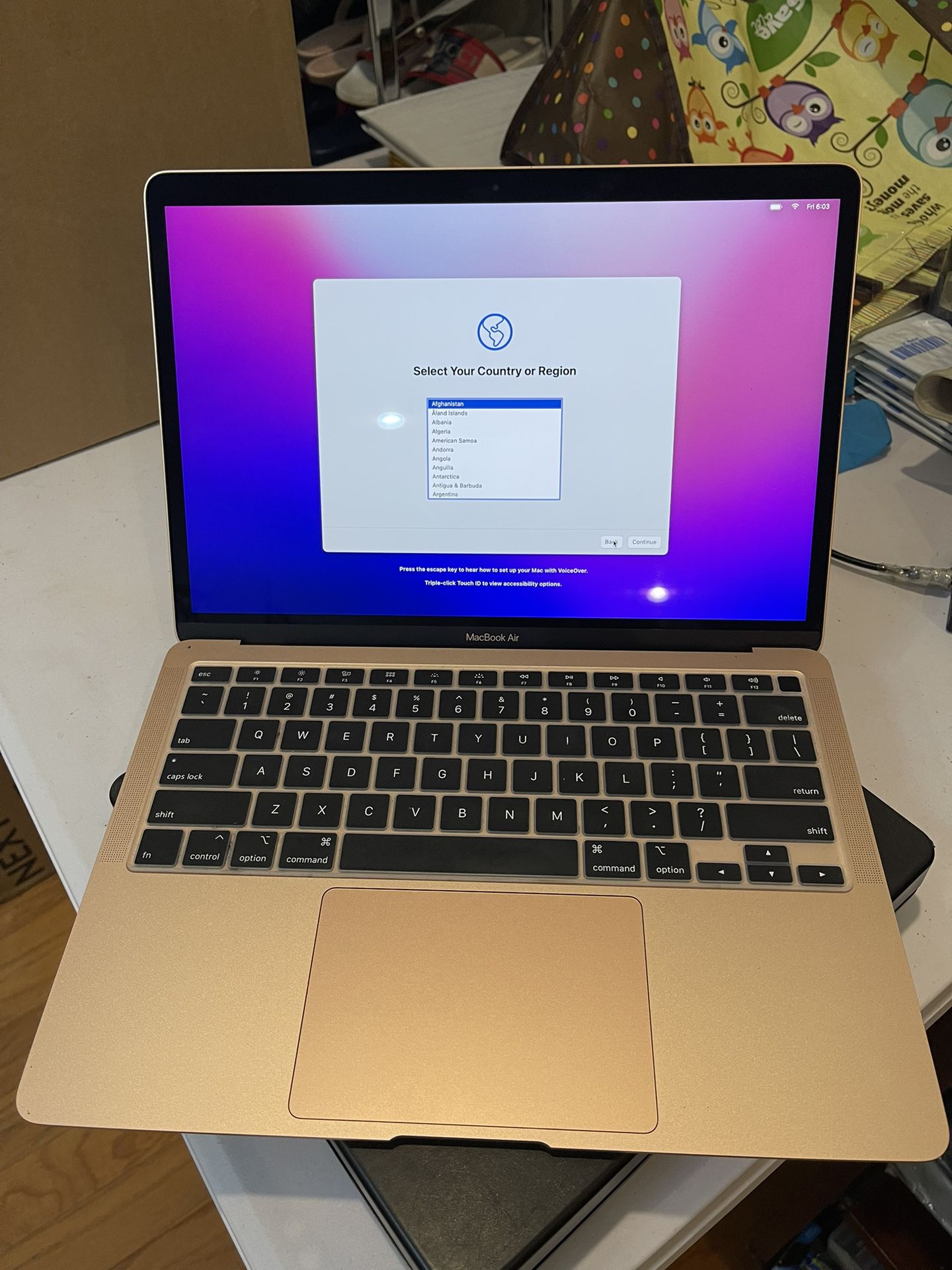 Apple MacBook Air M1 2020. Rose Gold