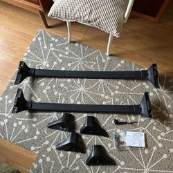 2025 Toyota RAV4 Roof Crossbars – OEM – Excellent Condition